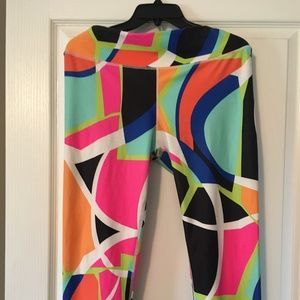 Fabletics Capri pants
